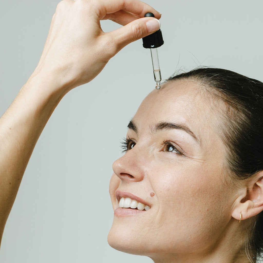 NUEVA PIEL: peeling, exfoliante, serum.